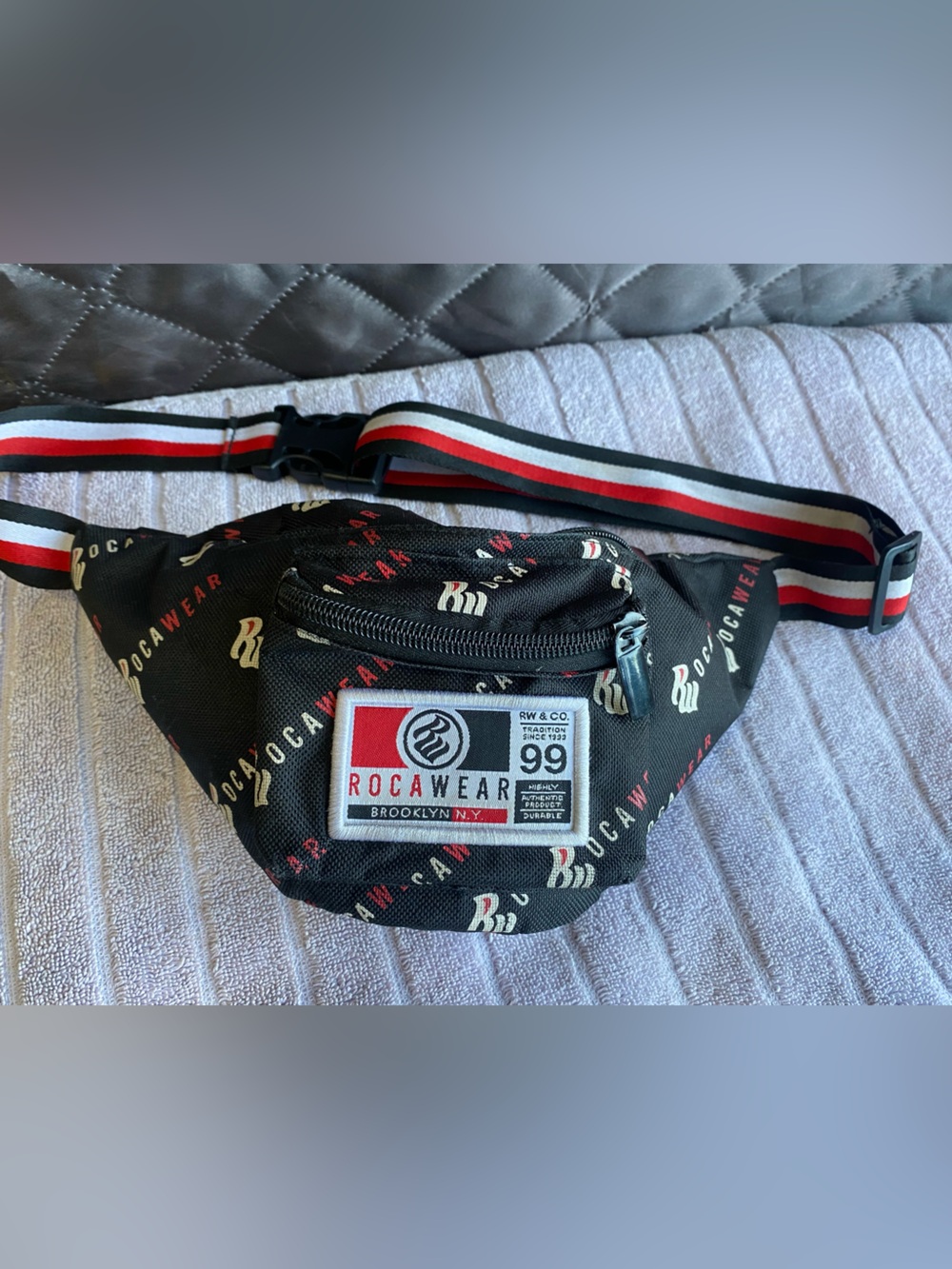 Vintage Rocawear Monogram Fanny Pack / Waist Bag – Y2K Streetwear